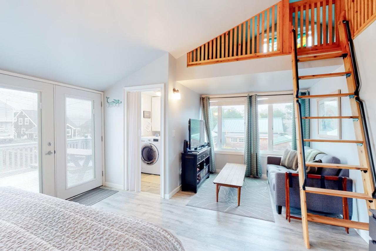 Strandhuisje Holiday home *